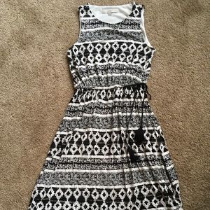 Ann Taylor LOFT Black/ivory print tank dress XSP